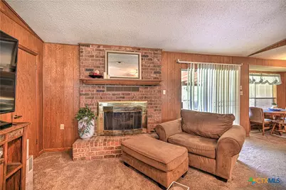 406 E Upshaw Avenue, Temple, TX 76501 - Photo 10