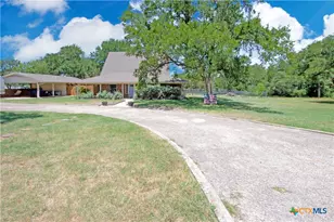310 County Rd 3080, Lampasas, TX 76550 - Photo 2