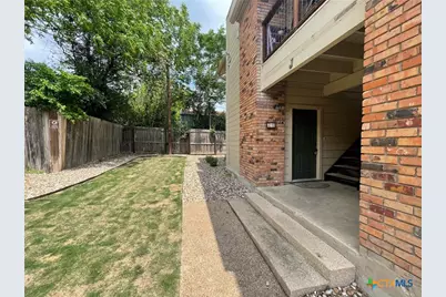 421 W San Antonio, San Marcos, TX 78666 - Photo 24