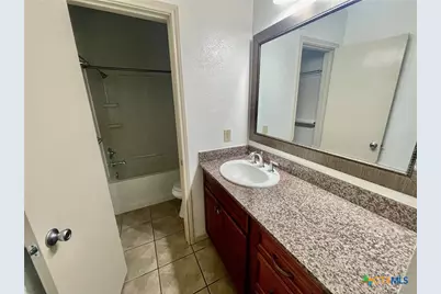 421 W San Antonio, San Marcos, TX 78666 - Photo 22