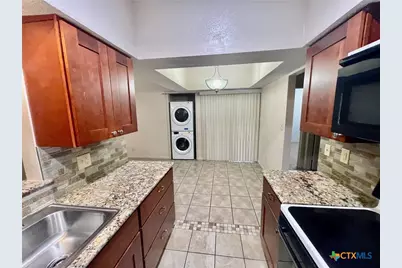 421 W San Antonio, San Marcos, TX 78666 - Photo 6