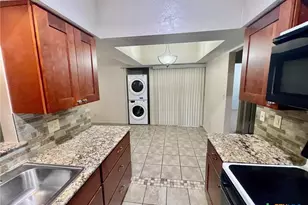 421 W San Antonio, San Marcos, TX 78666 - Photo 6