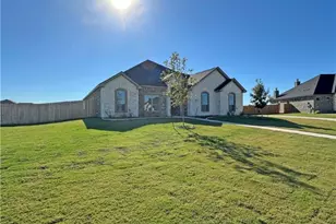 9303 Blackhawk Dr, Temple, TX 76502 - Photo 2