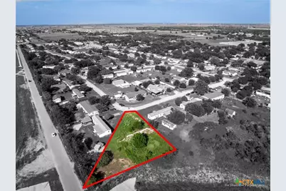 308 Alysia Circle, New Braunfels, TX 78130 - Photo 6