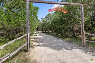 857 Derrick Dr, Spring Branch, TX 78070 - Photo 2
