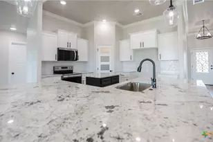 1404 Tahonta Dr, Hewitt, TX 76643 - Photo 12