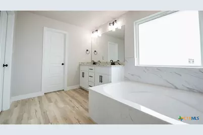 1404 Tahonta Drive, Hewitt, TX 76643 - Photo 16