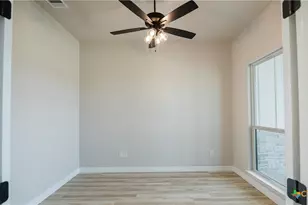 1404 Tahonta Dr, Hewitt, TX 76643 - Photo 4