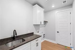 914 High Plns Dr, Nolanville, TX 76559 - Photo 36