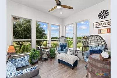 128 Strada Luca, Florence, TX 76527 - Photo 18