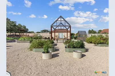 128 Strada Luca, Florence, TX 76527 - Photo 4