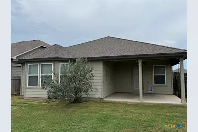 2252 Hawk Drive, New Braunfels, TX 78130 - Photo 2