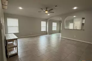 2252 Hawk Dr, New Braunfels, TX 78130 - Photo 6