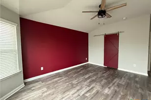 2252 Hawk Dr, New Braunfels, TX 78130 - Photo 18