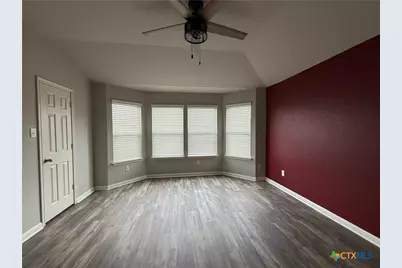 2252 Hawk Drive, New Braunfels, TX 78130 - Photo 16