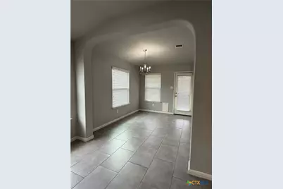 2252 Hawk Drive, New Braunfels, TX 78130 - Photo 10