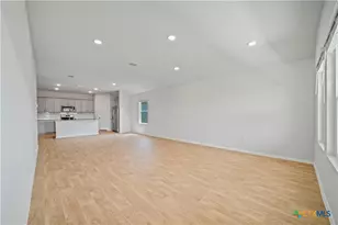 465 Payton Dr, New Braunfels, TX 78130 - Photo 10