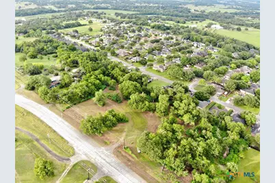2774 N Park St, Brenham, TX 77833 - Photo 2
