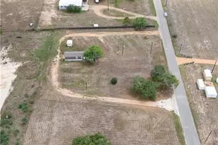 46 Co Rd 400, Yoakum, TX 77995 - Photo 26