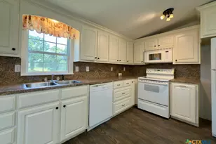 375 Alto Ln, Waco, TX 76705 - Photo 14