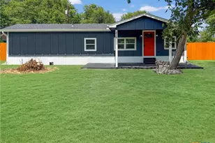 215 E Valley Rd, Harker Heights, TX 76548 - Photo 1