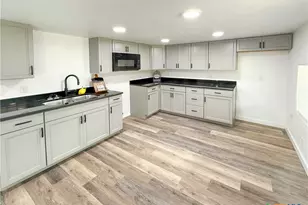 215 E Valley Rd, Harker Heights, TX 76548 - Photo 4