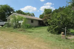 3021 Shanklin Rd, Belton, TX 76513 - Photo 10