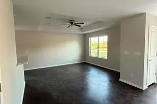 1710 E Ave J, Lampasas, TX 76550 - Photo 4