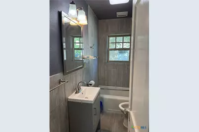 602 & 606 E Clayton Street, Cuero, TX 77954 - Photo 22