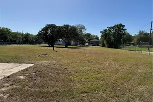 602 & 606 E Clayton St, Cuero, TX 77954 - Photo 34