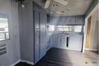 914,916,918 Mission Street, Rockport, TX 78382 - Photo 18