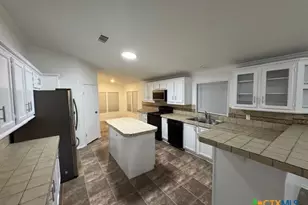 167 Lakeside Pass, New Braunfels, TX 78130 - Photo 18