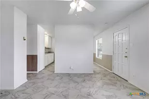 4806 Luz Ave, San Antonio, TX 78237 - Photo 8