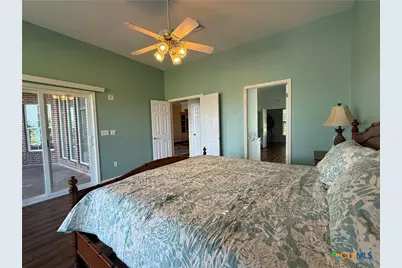 868 Shannon Lane, Port Lavaca, TX 77979 - Photo 14