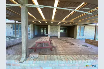 2082 Fm 318, Hallettsville, TX 77964 - Photo 4