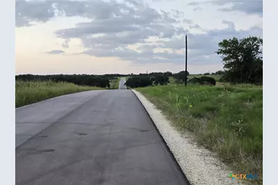 165 Guadalupe Drive, Oglesby, TX 76561 - Photo 6