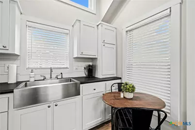 257 Cr-278 #D, Liberty Hill, TX 78642 - Photo 14