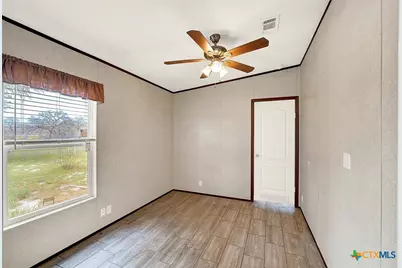 345 Shorthorn Road, Stockdale, TX 78160 - Photo 20