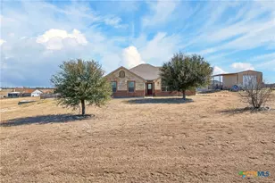 8407 Shaw Rd, Rogers, TX 76569 - Photo 2