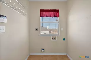 8407 Shaw Rd, Rogers, TX 76569 - Photo 14