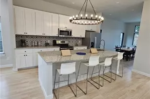 1963 Green Hill Dr, Canyon Lake, TX 78133 - Photo 2