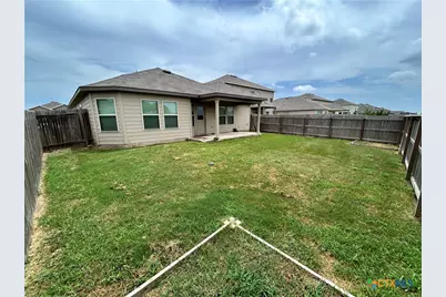 724 Stonemanor, Seguin, TX 78155 - Photo 30
