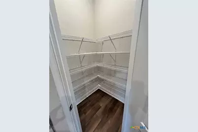 724 Stonemanor, Seguin, TX 78155 - Photo 12