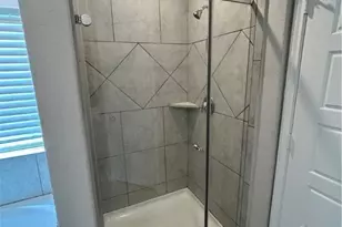 724 Stonemanor, Seguin, TX 78155 - Photo 6