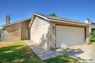 2204 Carousel Dr, Killeen, TX 76543 - Photo 2