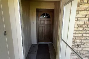 151 Mockingbird Ln, Lampasas, TX 76550 - Photo 4