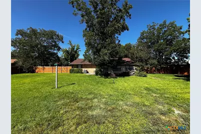 151 Mockingbird Lane, Lampasas, TX 76550 - Photo 18