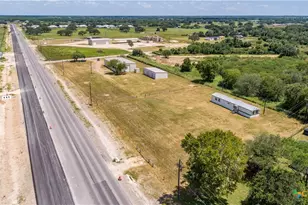 54 Bubba Palmer Rd, Cuero, TX 77954 - Photo 8