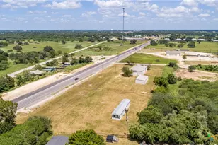 54 Bubba Palmer Rd, Cuero, TX 77954 - Photo 1