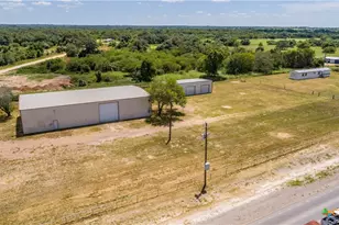 54 Bubba Palmer Rd, Cuero, TX 77954 - Photo 6